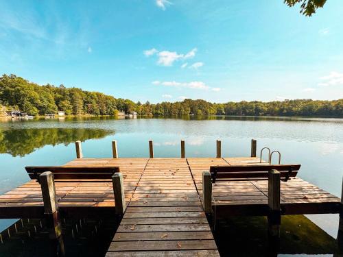 Minocqua House | Blue Lake Cottage - 10 Minutes to Minocqua
