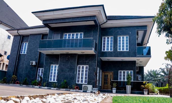 Owerri Hotel | Blue Line Apartments