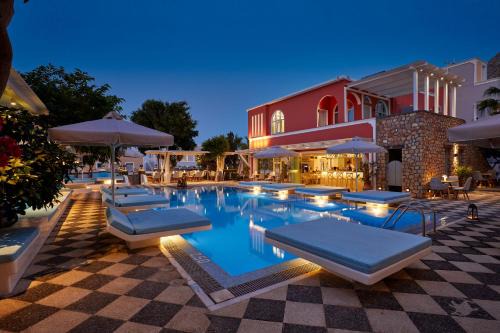 Kamari Hotel | Blue Sea Hotel