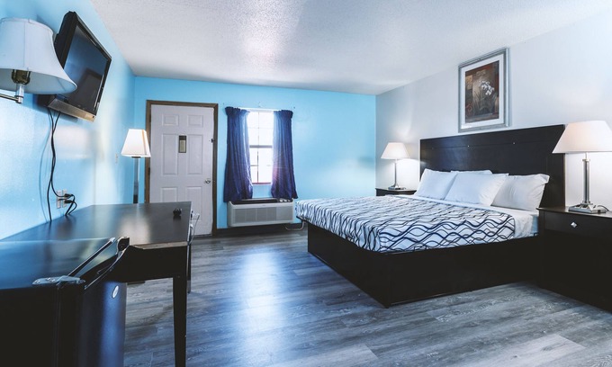 Wellington Hotel | Blue Way Inn & Suites Wellington