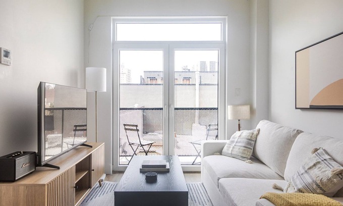 Boerum Hill Apartment | Blueground | Boerum Hill, rooftop, nr Fort Greene Park