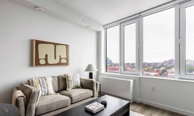 Gowanus Apartment | Blueground | Gowanus, washer, nr Prospect Park