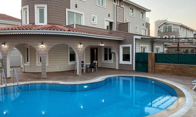 Kadriye Villa | BlueHomes Grand Villa's