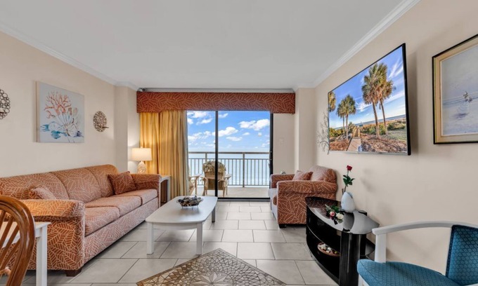 Myrtle Beach Condo | Bluewater Resort 602