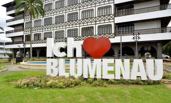 Ribeirao Fresco Apartment | Blumenau Loft 01 - furnished with air conditioning and 4.50m garage