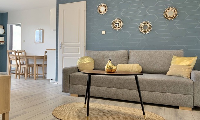 Quartier Exposition-Bajatiere Apartment | #BN | The Blue Song π | Marcelin Berthelot | Tramway