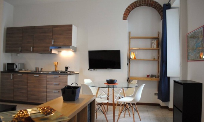 Gallarate Apartment | BNBOOK - Cascina Crennese Bilo