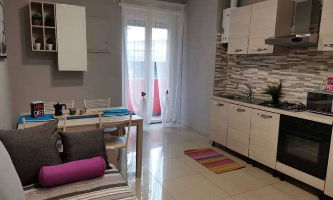 Rho Apartment | Bnbook-Skyliner Train Station