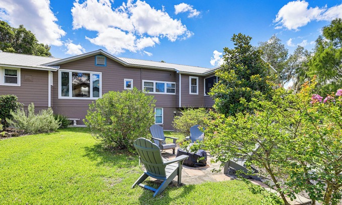 Citrus Springs House | Boathouse & Dock: Riverfront Dunnellon Getaway!
