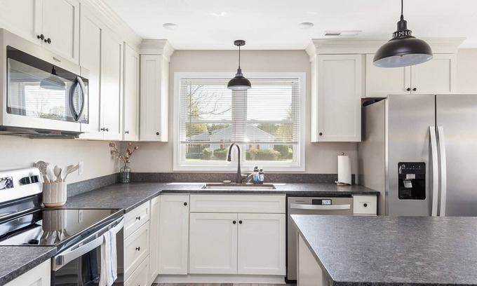 Locustville House | Bobtown Bungalow- By the Chesapeake Bay