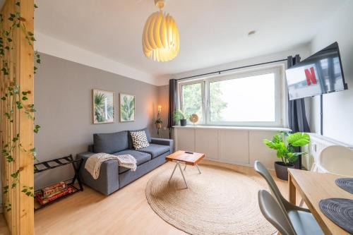 Hauptbahnhof Apartment | Boho Bliss 2R Apartment Zentral