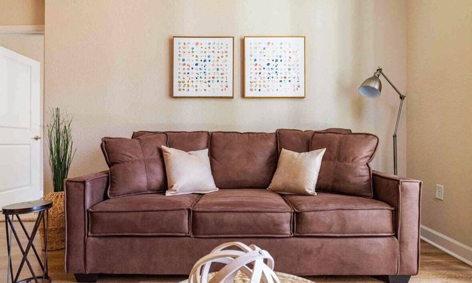 Carver City - Lincoln Gardens Apartment | ☀️Boho Escape☀️ 2/2 Dual King Heated Saltwater Pool