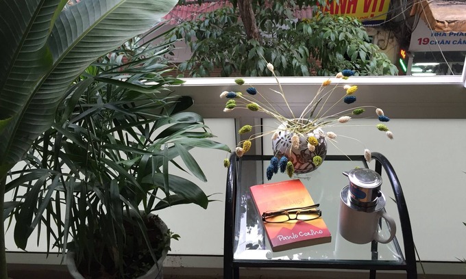 Hang Trong Apartment | Bonjour Hanoi In The Old Quarter