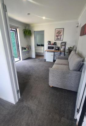 Te Awamutu House | Bonnie Doone
