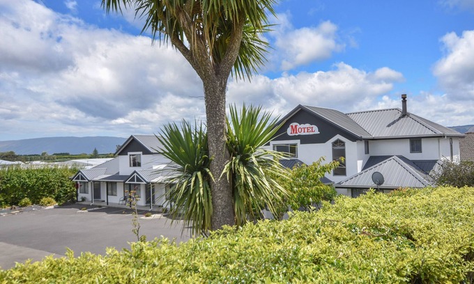 Mosgiel Hotel | Bonnie Knights Motel