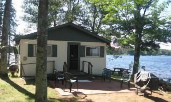 Lake Nebagamon Cabin | Book Now for Summer/Fall Season