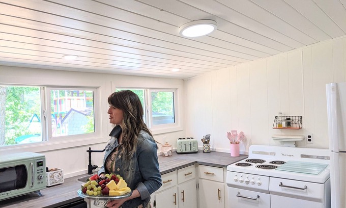 Winnipeg Beach Cabin | Book now! Space is limited!