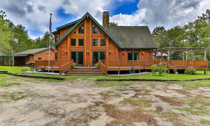 Homosassa Cabin | Booking Summer Now!