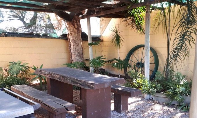 Tatiara Hotel | Bordertown Motel