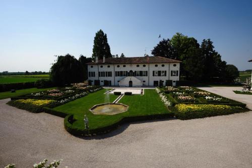 Morsano al Tagliamento House | Borgo Dei Conti Della Torre