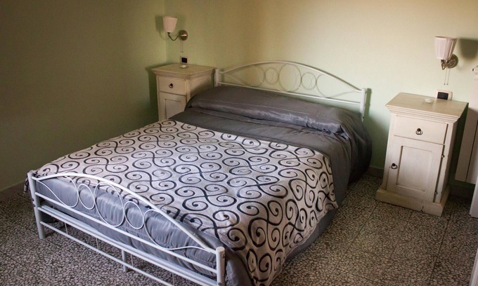 Baselice Bed & Breakfast | Borgo Sciugolo B&B Sun Room