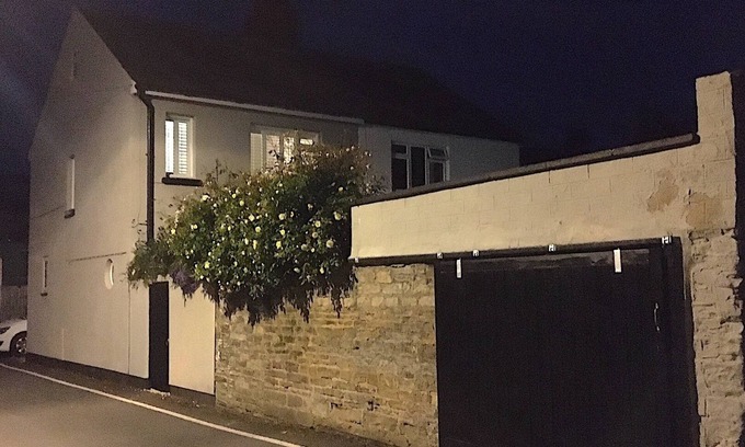 Boston Spa Cottage | Boston Spa Village Centre