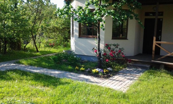 Ziepniekkalns Apartment | Boutigue city house with terrace and garden free parking