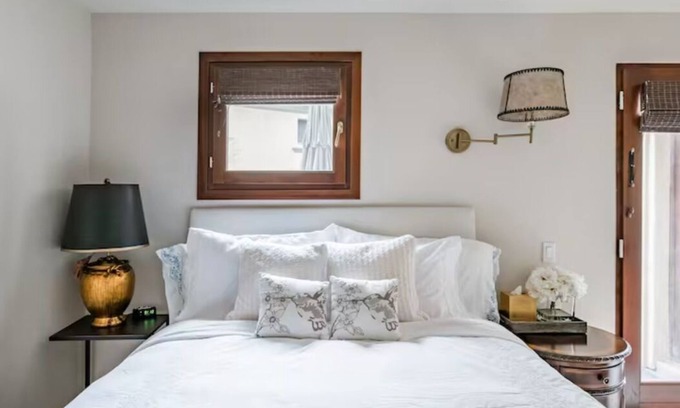 Rancho Penasquitos Villa | Boutique Luxury in Upscale Area with Private Entry & Bath, Villa B