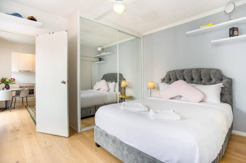 Redfern Apartment | 'Boutique Redfern' The Best of City Fringe Living