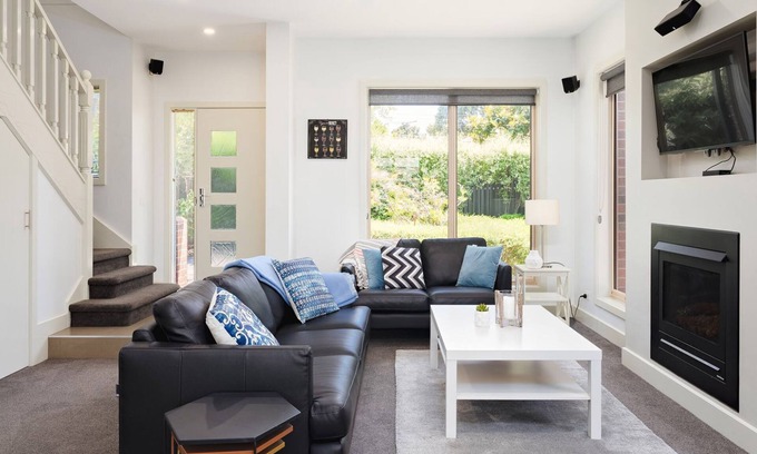 Mentone House | BOUTIQUE STAYS - Mentone Abode