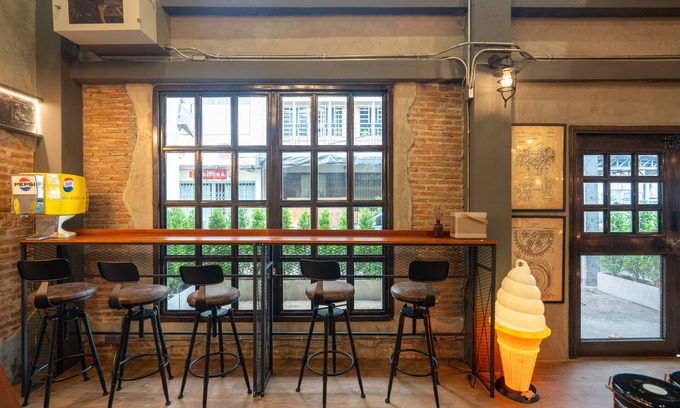 Phra Borom Maha Ratchawang Hotel | Boutique Loft Suite | Old Town BKK – H.O.M