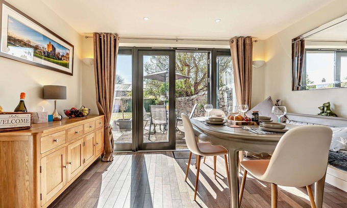 Norham House | Bow Well Lodge - Two Bedroom House, Sleeps 4
