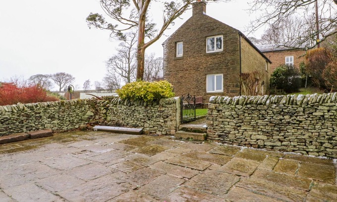 Chapel en le Frith Cottage | Bowden Head Farmhouse Cottage