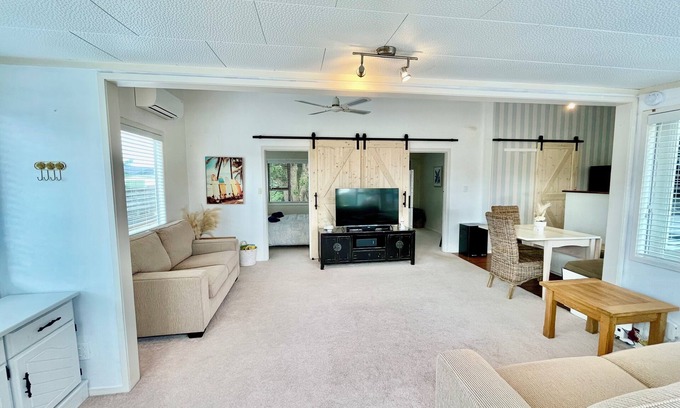 Bowentown House | Bowentown Bach