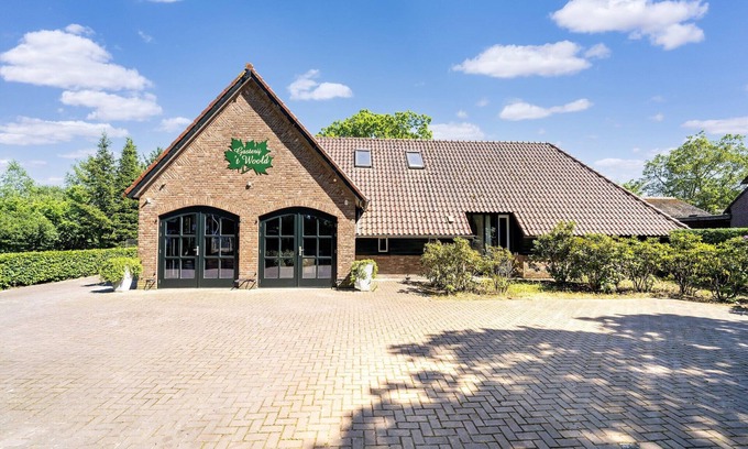 Heusden Gem Asten Villa | Brabant Mansion for Groups