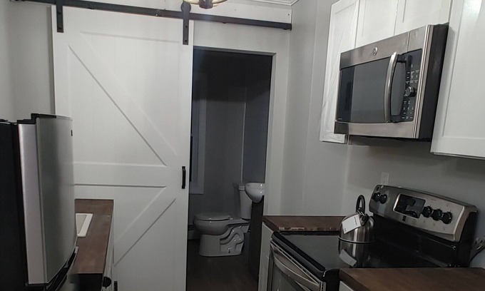 Pawcatuck Apartment | Brand New 1 Bedroom, close to Casinos, Beaches, Mystic, and Westerly.