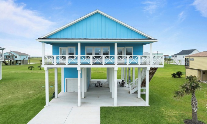 Indian Beach House | Brand new 4 Bed 3 Bath house on Galveston Island 2 balconies w/ocean/Bay view.