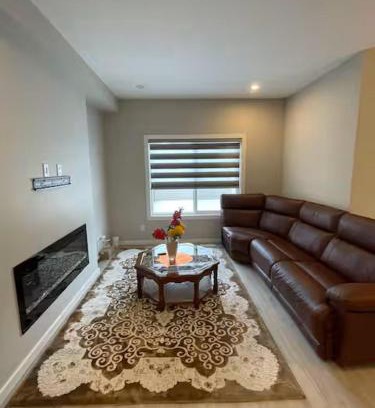 Southwest Edmonton House | Brand New Bedroom with private bathroom in Keswick