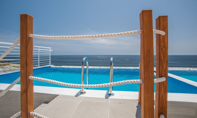 San Tumas Apartment | Brand New Contemporary Sky Villas with Private pool - The Waterfront