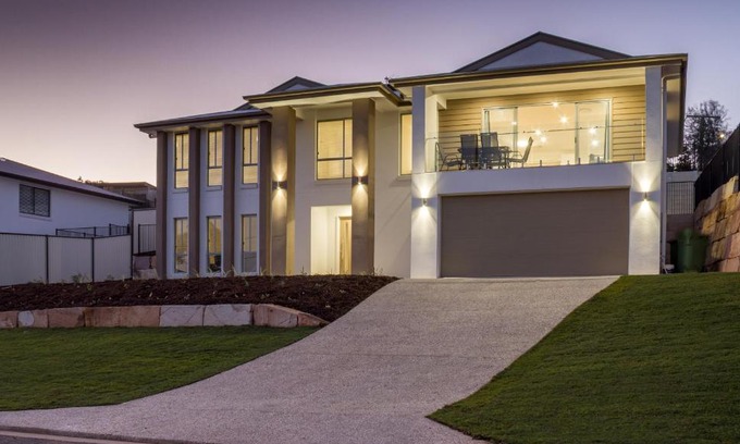 Bundamba House | Brand New Executive Living 36