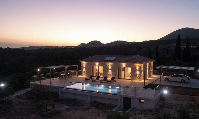 Karavados Villa | Brand New: Kefalonia Stone Villas - Villa Trapezaki Retreat
