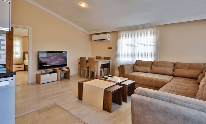 Eski Lara Apartment | Brand new renovated very nice terrace with sea view!