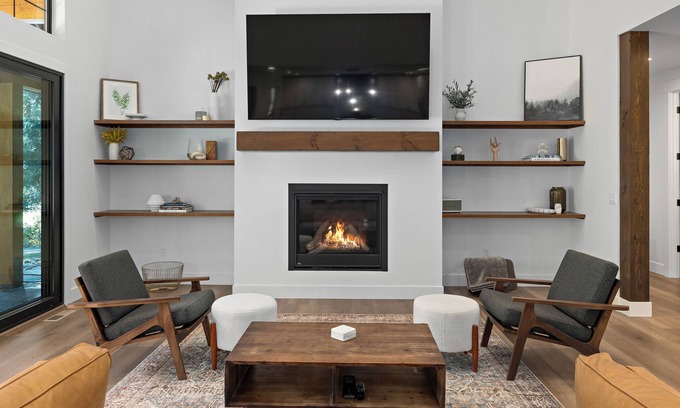 Ronald House | ~Brand New Suncadia Luxury Getaway~