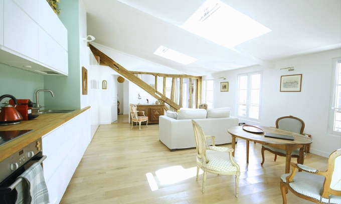 Quartier du Faubourg-Montmartre Apartment | Brand new top Floor Apartment - Near Opera Garnier