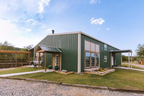 Nemo House | Brazos River Hideout on 15 acres