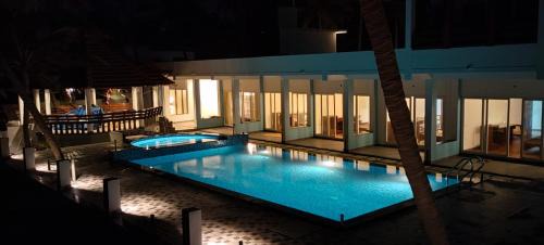 Kuzhuppilly Resort | Breakwater Resort by Z Vacations
