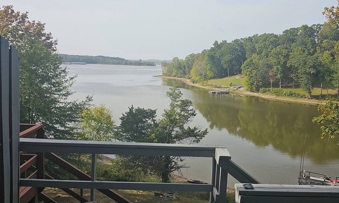 Camden Condo | Breathtaking View from our Cabin-like Condo on TN River KY Lake with a boat dock