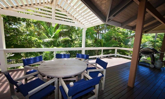 Bingil Bay House | Breeya - A great tropical escape. Sleeps 9