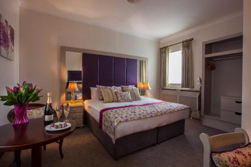 Arvagh Hotel | Breffni Arms Hotel