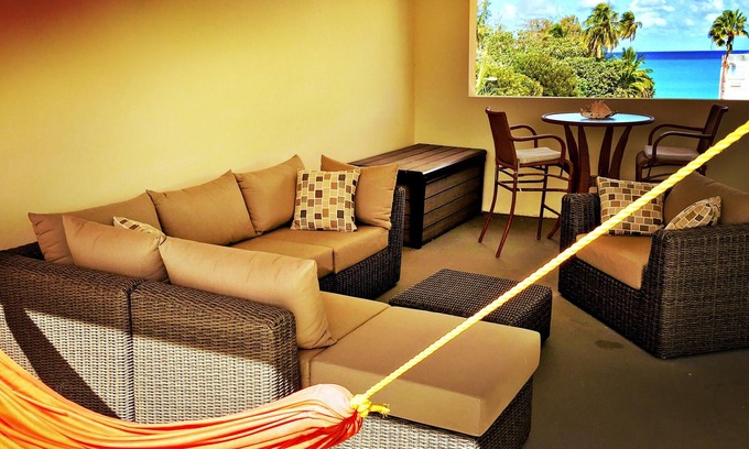Mediania Baja Condo | Brenda's Sun-Kissed Ocean View Rooftop Beachfront Penthouse Condo 2,250 sq ft